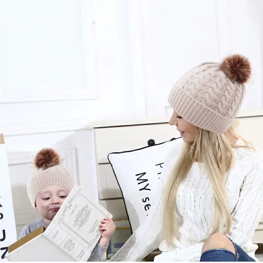🎀Mom-Baby Beanies Set🎀NEW 